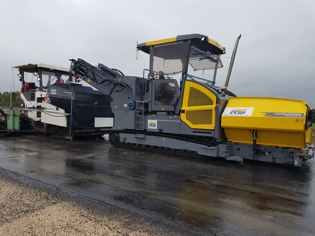 CS2500MF